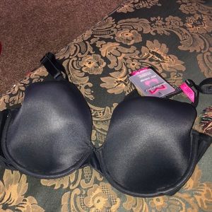 Brand new bra with tag!